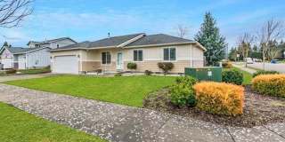 Available Now: Well-kept home on a corner lot in a desired SW neighborhood Gallery 5