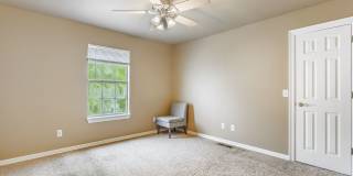 Great duplex in a great location Gallery 11