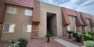 Stylish condo with new upgrades, tennis courts, and pool access Gallery 1