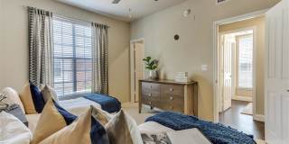 The Caruth Apartments Gallery 11