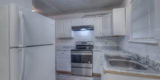 2 Bedroom 1 Bath Duplex Gallery 1
