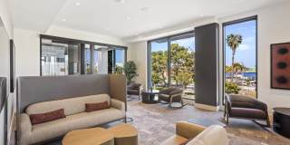 Vivo on Harbor Gallery 27