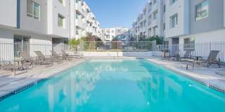 Woodley Sara Gallery 27