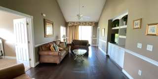 3 bedroom/2 bath furnished condo in Harbour Cove Gallery 9