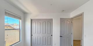 7085 W Andrew Lane Gallery 20