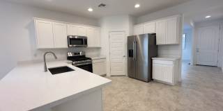 16805 West Shangri La Road Gallery 4