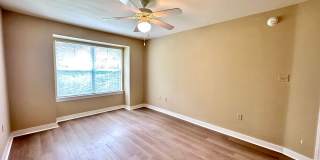 50% OFF 1ST MONTH RENT -----  3B/2.5B Townhome located in Twin Lakes Neighborhood! Gallery 17