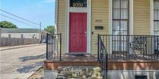 2033 JACKSON Avenue 2033 JACKSON Avenue Gallery 1