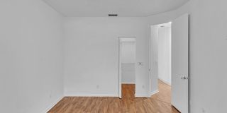 3420 Washington Lane Gallery 18