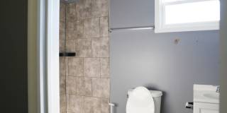 1628 Division St Gallery 13