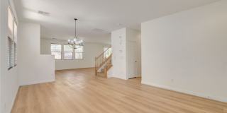 10808 Wallflower Avenue Gallery 21