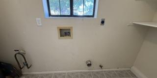 2 Bedroom 1 Bath Contact Property Pros Property Management Gallery 9