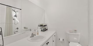 123 Southwest 17th Road Gallery 13