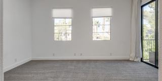 628 Edgebrook Drive Gallery 37