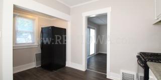 CHARMING!! 3 bedroom, 1.5 Bath Home in Des Moines Gallery 9