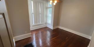 Large House Midtown Gallery 13