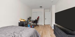 Spacious lot with no back house! Gallery 23