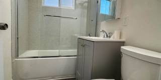 333 Dumont Ave Gallery 11