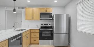 Beautiful & Spacious Home with Modern Upgrades & Community Amenities Gallery 13