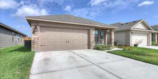 7630 Shadow Rider - 3/bedroom 2/bathroom - $1995/month Gallery 5
