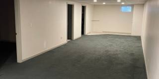 Spacious 3 Bedroom Ranch with finished basement available July! Gallery 1