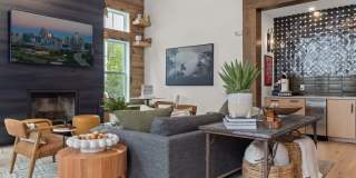 Giddy Hall Giddy Hall Gallery 37