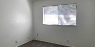 Fair Oaks 2bd/1ba Duplex with Garage near Sunrise & Sunset Ave Gallery 11