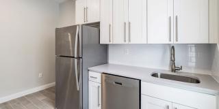 28 Gates Avenue Apartments Gallery 7
