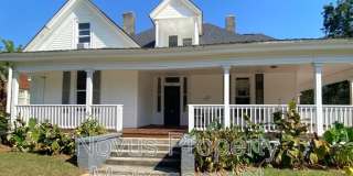 302 Cedar Street Gallery 1