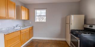 1604 Harrison Street - Garage Gallery 4