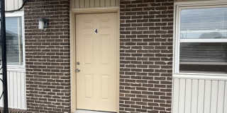 17th Place Apartments Gallery 1