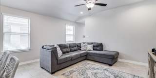 7630 Shadow Rider - 3/bedroom 2/bathroom - $1995/month Gallery 15