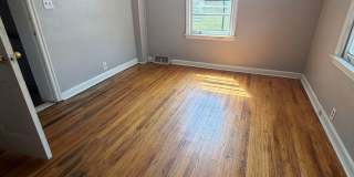 Large Home in Great Area Gallery 11