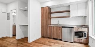 4751 21st Avenue NE Gallery 72
