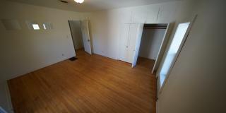 613 South Dewey Street - 1 Gallery 15
