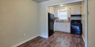 The Sterling Apartment Homes Gallery 2