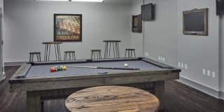 Mansion House Gallery 15