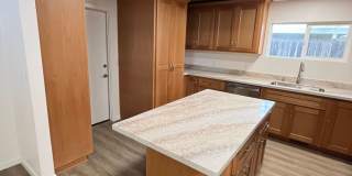 4 Bedroom 2 Bath Home in Old Davis Near Campus Gallery 7