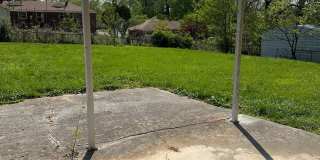 A quaint three bedroom one bath single family house in Lakewood Manor Subdivision Gallery 18