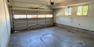 The Perfect House for Roommates, 6bdrms, 3.5 baths, 1.5 miles from Oregon Tech and Sky Lakes Medical Center Gallery 14