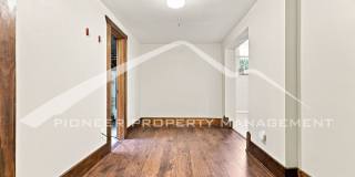 Gorgeous Home with Washer/Dryer and 1-Car Garage Gallery 20