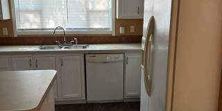 Spacious 4-Bedroom/2-Bath Mobile Home-Great Location!  Minutes to Eglin Air Force Base Gallery 14