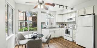 Senior Housing - Valley View by Welltower Living Gallery 2