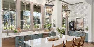 Portier at Midtown Gallery 73