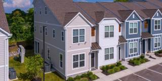 Brand new, Low-maintenance living! Gallery 32