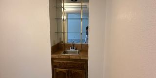 Adorable 2 bedroom 2 bathroom with 1 car garage attached Gallery 11