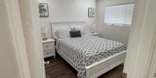 2275 Grand Ave Gallery 19