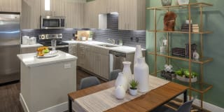 Oak Street Lofts Gallery 9