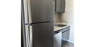 The Retreat @ College Hills Gallery 1