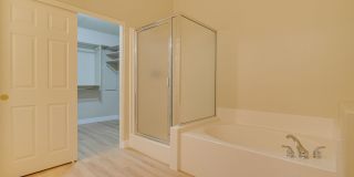 CHARMING 2 BEDROOM TOWNHOME IN SOUTHERN HIGHLANDS Gallery 21